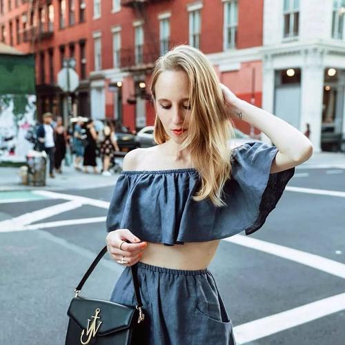 丁丽梅:品味时尚