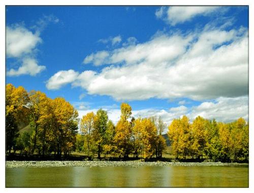 沉从文：云南见云