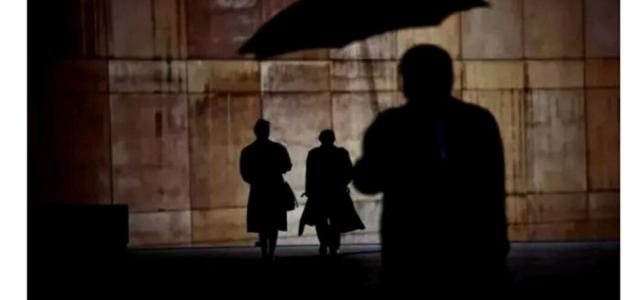 当诚实的人遇到冷酷的世界时