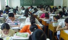 高三学生整天手机上网玩怎么办？