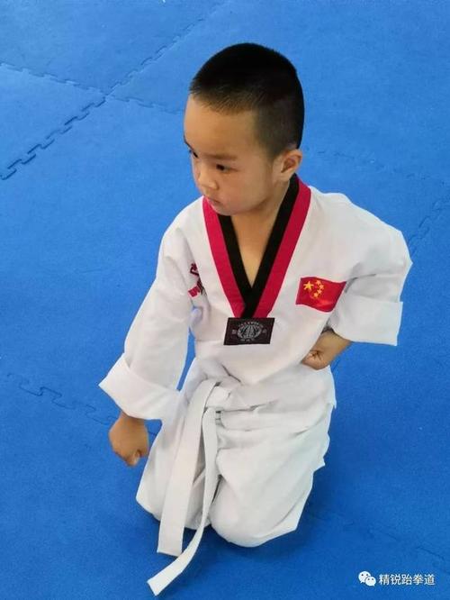 励志人物方文山：没有人能阻止你脱颖而出