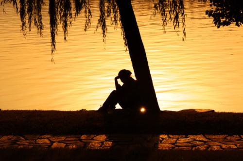 舒婷：周末之夜