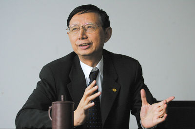 尹明山:47岁的企业家亿万富翁(2)