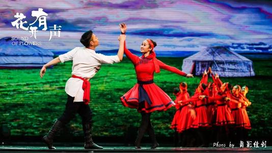 热门帖子：中学男人为什么不能嫁给一个女大学生？