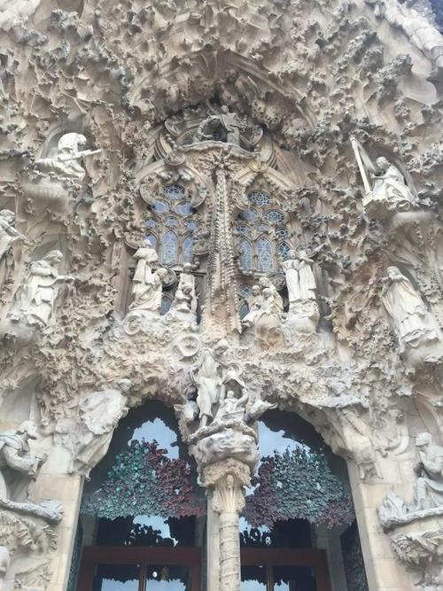 句子中有数百个漏洞