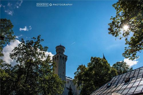 我们每个人的道路都不是很宽广
