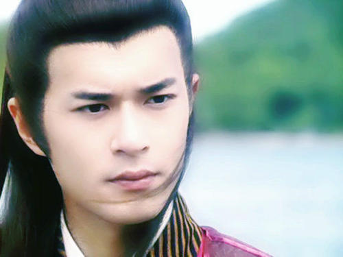 罗兰：一个不在乎的有钱人