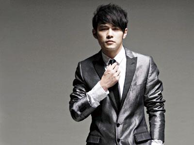 周杰伦:从蚂蚁到10亿投资者,他如何与自己的商业帝国打交道