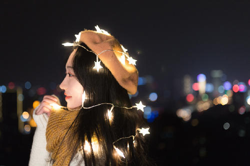 因为爱嫁给穷人，她现在更穷了