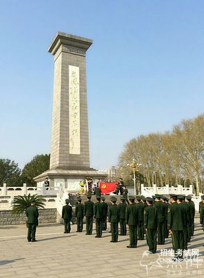 看完纪念碑200字