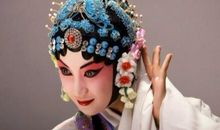 席慕容：戏子及赏析