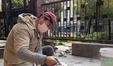 我们辛苦打拼，不过为了让所爱的人过得更好