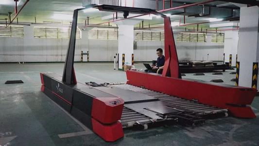 在干草堆中找针