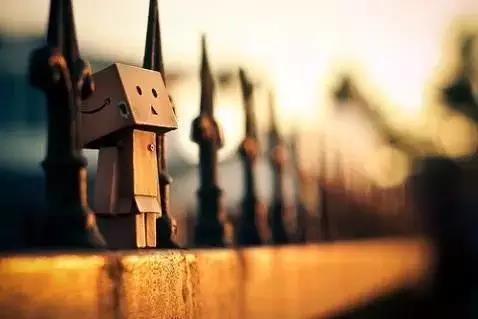 努力工作的人不值得谈论运气