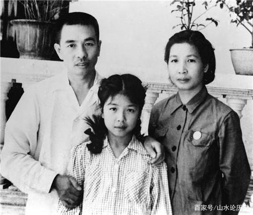 我前妻的故事，初中学生的挣扎