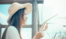 富有哲理的句子和图片：我们常常打败别人，却很难战胜自己