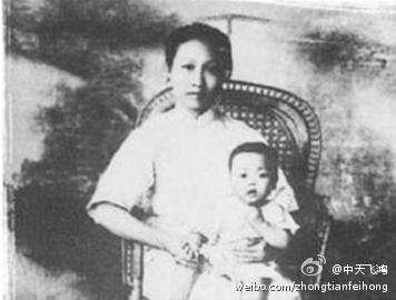 袁凯：大写字母