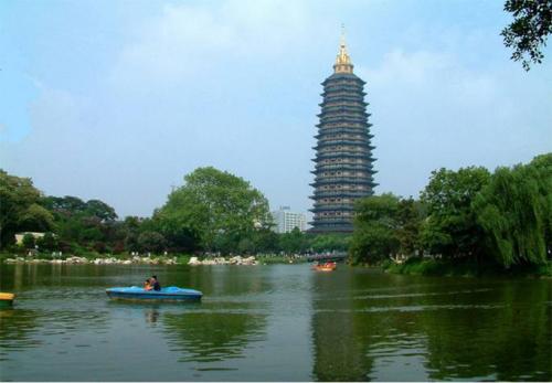 徐志摩：天宁寺的聆听与Re悔