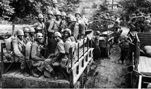 杨朔：朝鲜前线的另一种战斗