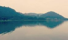 苦而不言，喜而不语，这才是人生的豁达和智慧