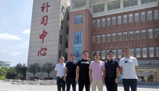 高三的鼓舞人心的素材:毛滩场中学高考的“神话”(二)