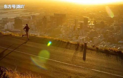 几乎所有成功人士都可以坚持到底