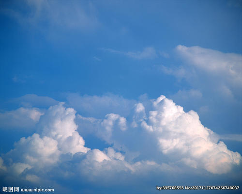 赞美蓝天白云