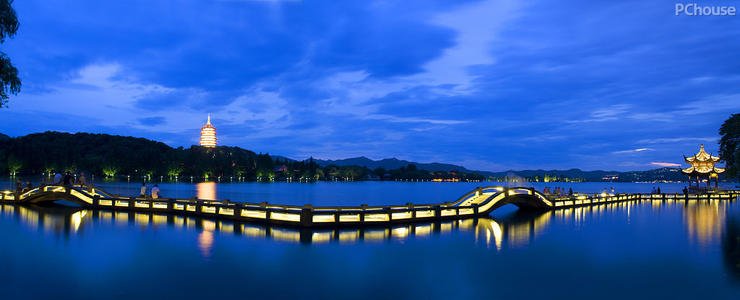 对大学生：生活序幕中的鸿沟在这里打开