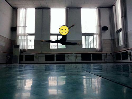 世界上最可怕的事情是比你聪明,更努力,更认真的人