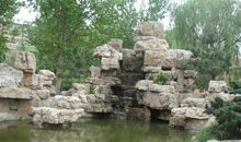 公园的假山作文