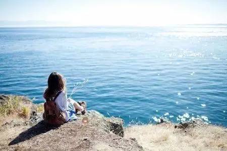 谈论放弃爱情的女人