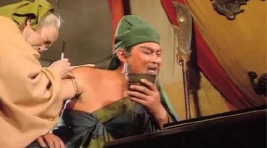 看完关玉的刮骨疗法