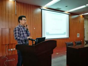 平等对待生活的两端