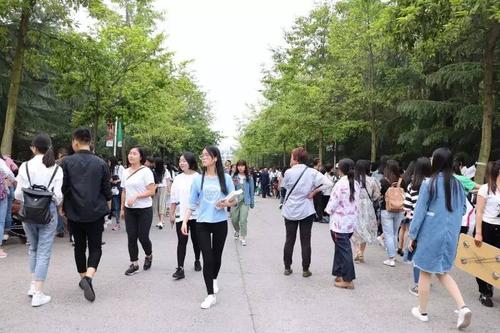 在学校发生的事件