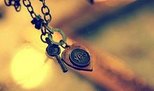 经典语录：让我花掉一整幅青春，用来寻你