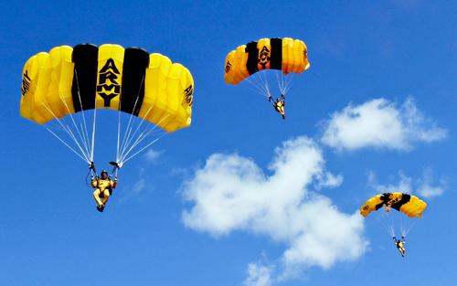 看孩子玩耍的句子