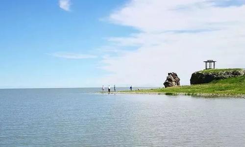 等待某人简短的悲伤诗