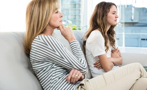 妻子祝丈夫升职