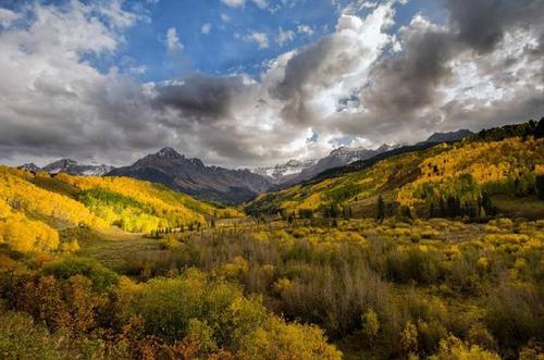 15个字以内的简单但深刻的字