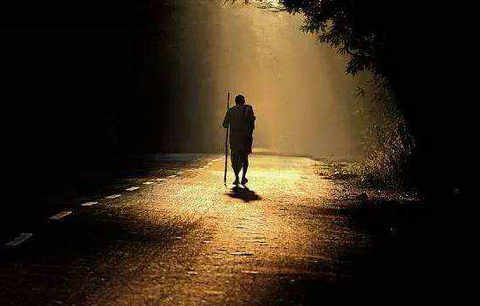 人们生活，不寻求致富，但不后悔，不后悔1