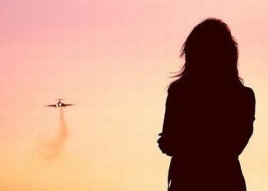 朋友时刻谈论生活的无助