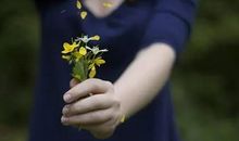 朋友圈转发关于友谊的句子说说，句句精辟！