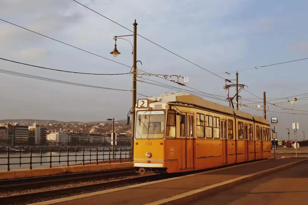 出去玩玩心情很好