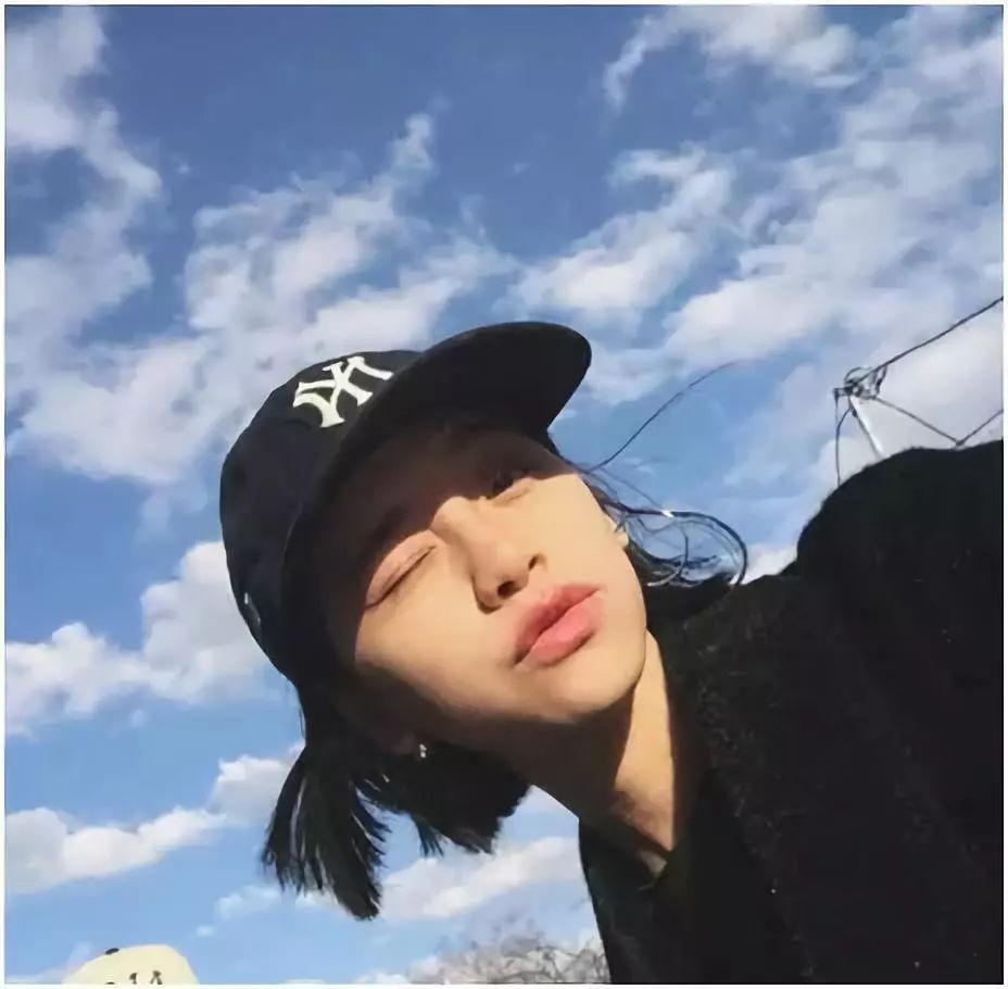 带自拍的精美句子1