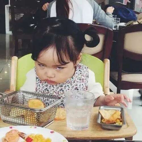 热闹的句子让笑流泪2