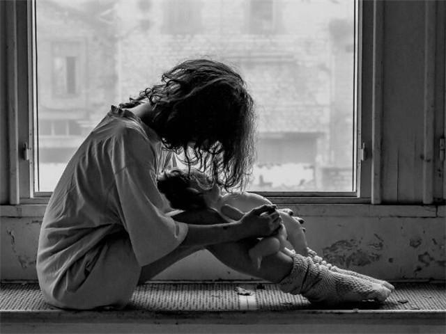 丈夫每天的悲伤句子1