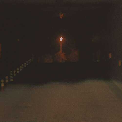 适合深夜难过的朋友圈句1