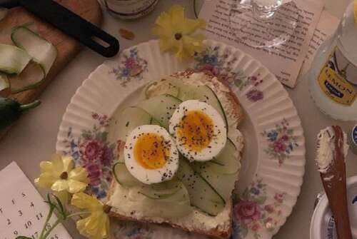 适合在Moments 1中发布的高EQ短语