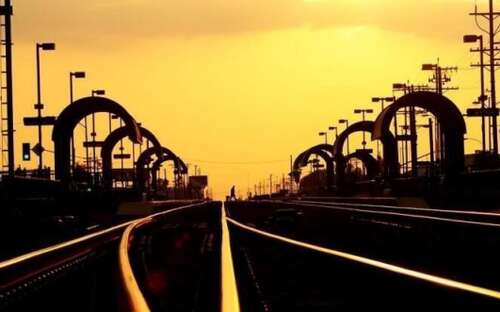 安静而快乐的句子