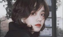 适合发自拍的俏皮句子